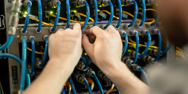 Infraestructura Común Telecomunicaciones Odèn · Instalación de infraestructura común de Telecomunicación Voz sobre IP (VoIP)